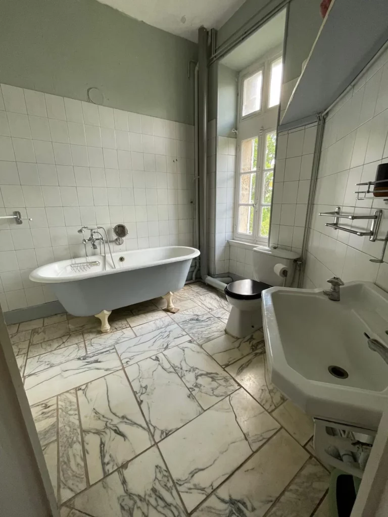 salle de bain de la chambre des Ducs