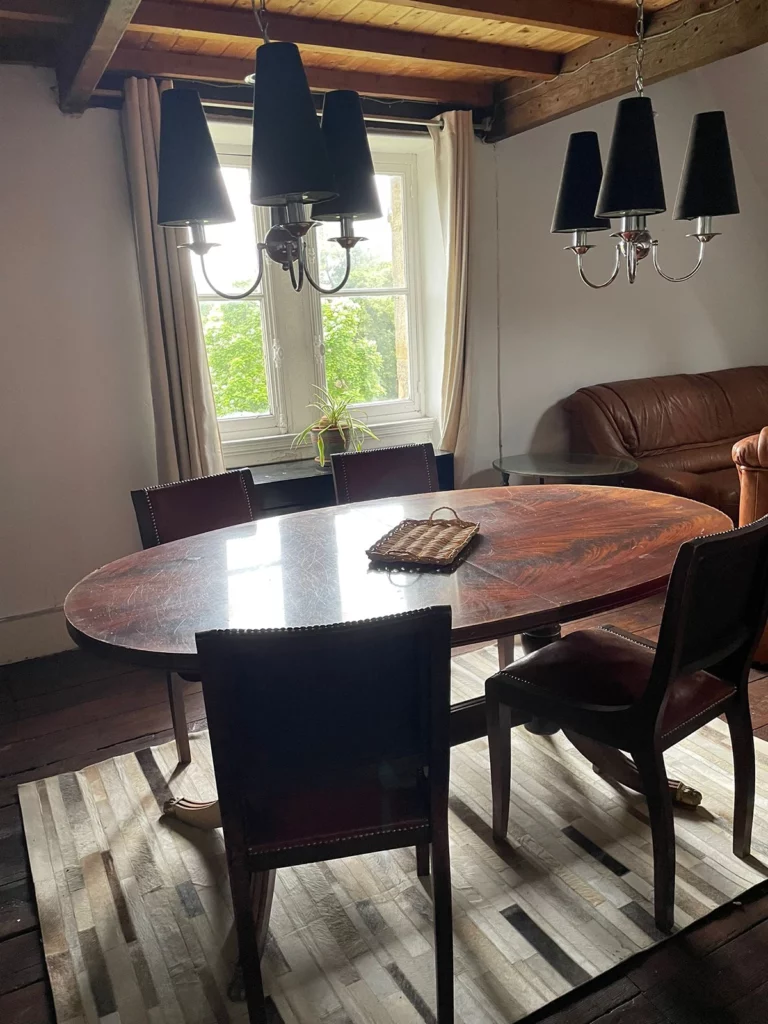 Salle à manger de l'appartement de l'aile gauche du château